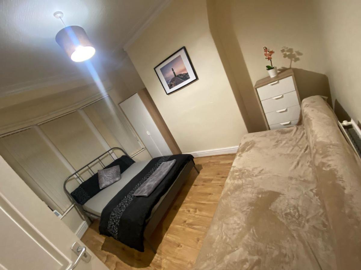 הוילה ליברפול Surescape House מראה חיצוני תמונה
